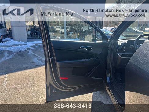 Used 2023 Kia Sportage X-Line image 12