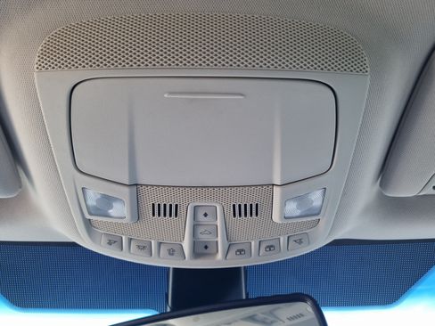 Used 2016 Ford Edge Titanium w/ Equipment Group 302A FWD image 33