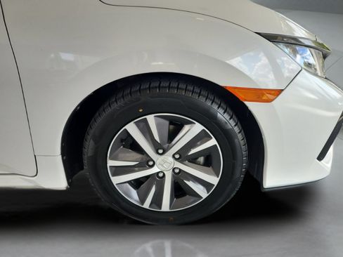 Used 2020 Honda Civic LX image 33
