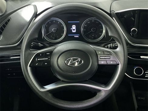 Used 2023 Hyundai Sonata SEL image 16