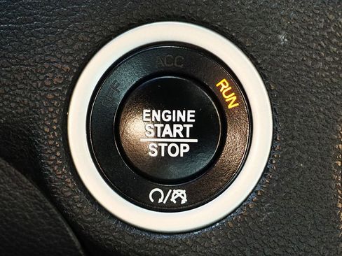 Used 2021 Dodge Charger R/T image 50