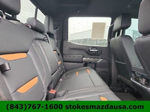 Used 2021 GMC Sierra 1500 AT4 w/ AT4 Premium Package AWD/4WD image 22