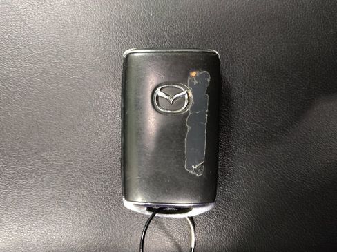 Used 2024 MAZDA MAZDA3 s FWD image 32