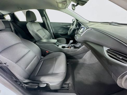 Used 2024 Chevrolet Malibu LT FWD image 33