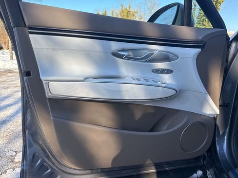 New 2026 Genesis GV70 2.5T Advanced image 11