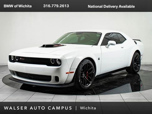 Used 2023 Dodge Challenger R/T Scat Pack image 1