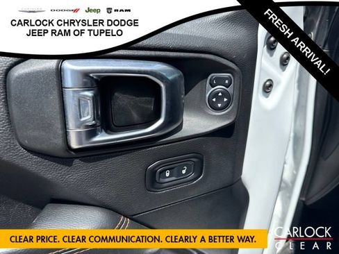 Used 2021 Jeep Gladiator Mojave AWD/4WD image 12