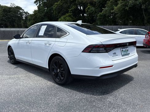 Used 2025 Honda Accord LX image 3