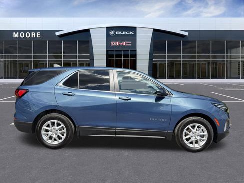 Used 2024 Chevrolet Equinox LT FWD image 4