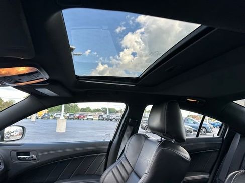 Used 2023 Dodge Charger SRT Hellcat w/ Harman/Kardon Audio Group image 21