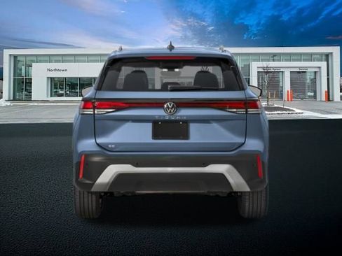 New 2026 Volkswagen Tiguan SE image 6