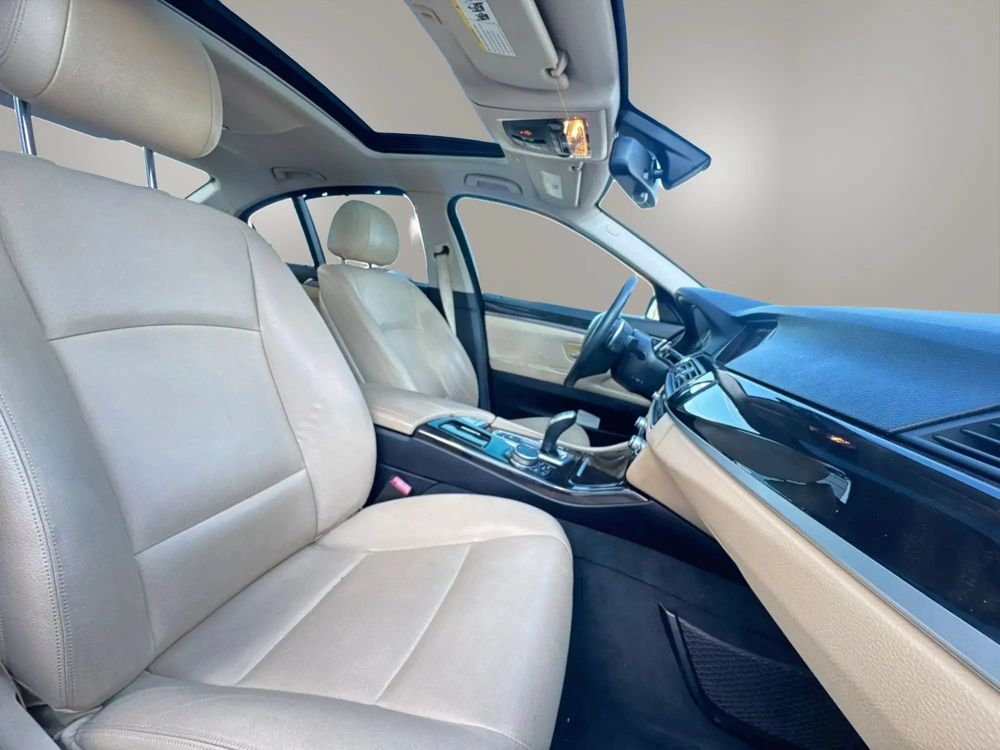 Used 2016 BMW 528i Sedan RWD image 15