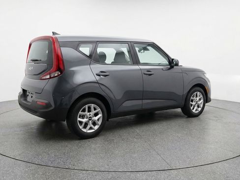 Used 2025 Kia Soul LX w/ LX Technology Package FWD image 9