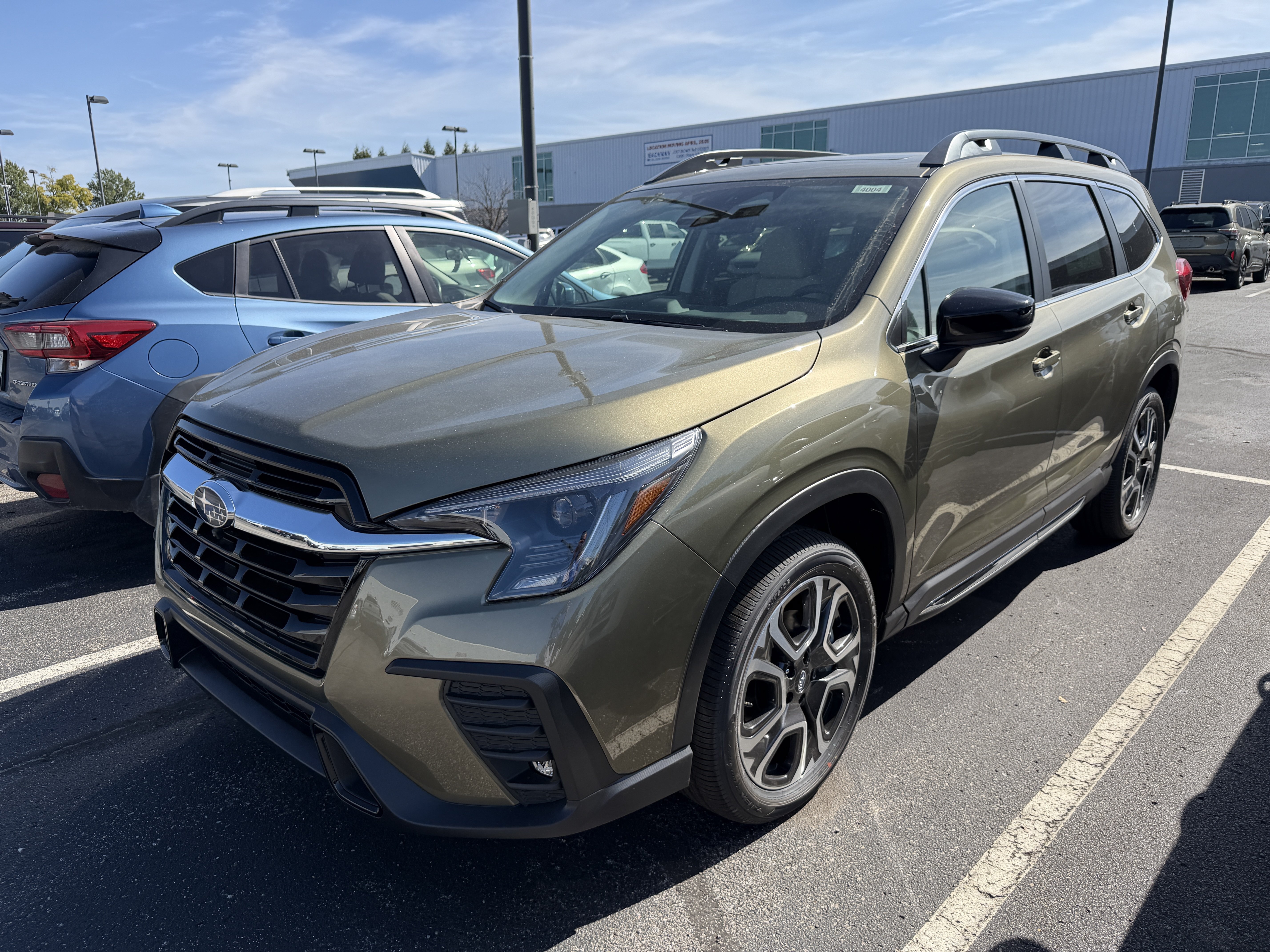 New 2027 Subaru Ascent Limited AWD/4WD image 4