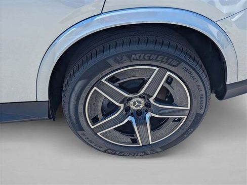 New 2026 Mercedes-Benz GLC 300 4MATIC image 9
