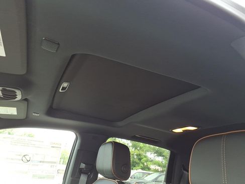 New 2026 GMC Canyon AT4 w/ Technology Plus Package AWD/4WD image 14