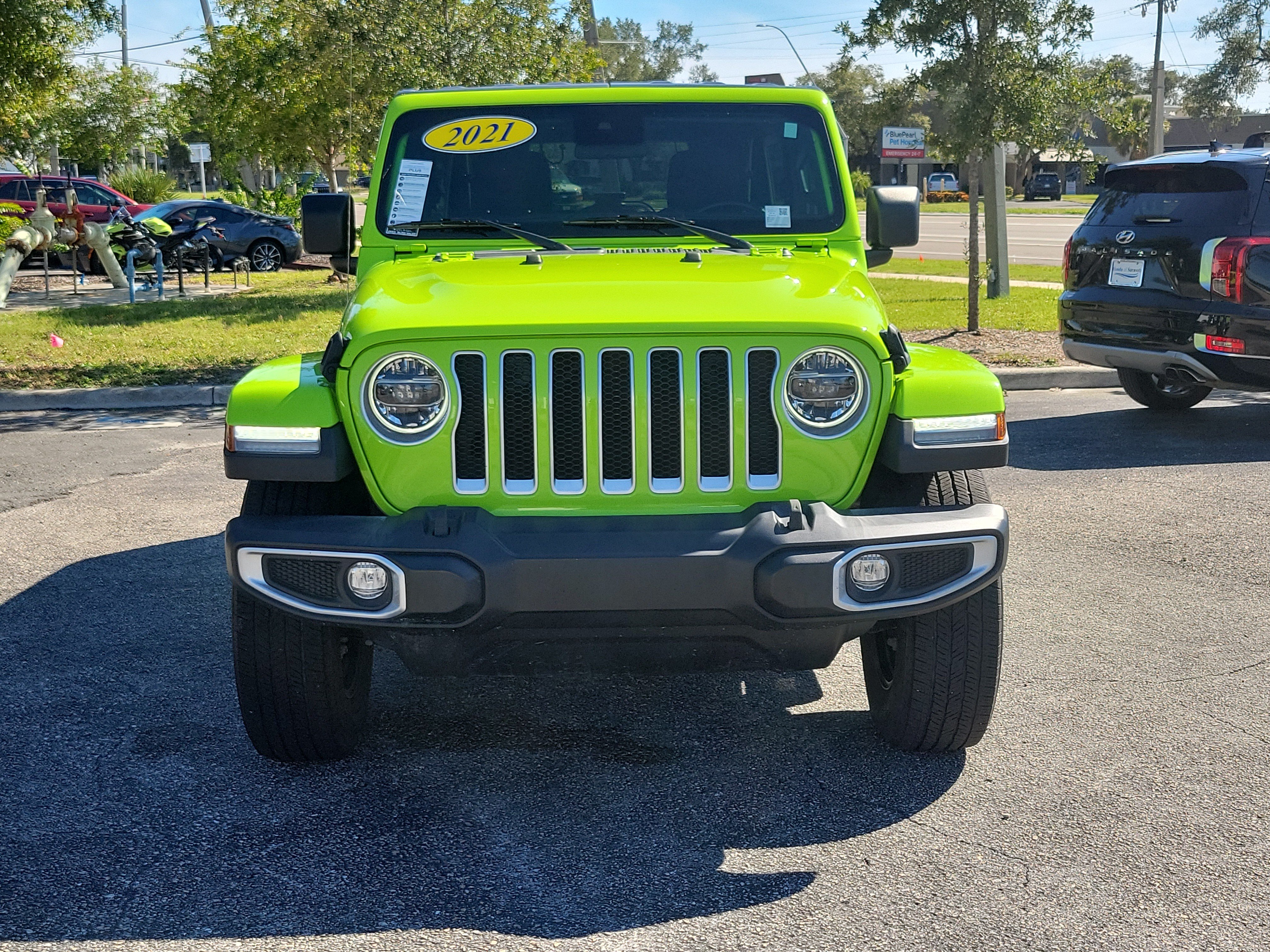 Used 2021 Jeep Wrangler Unlimited Sahara w/ LED Lighting Group AWD/4WD image 2