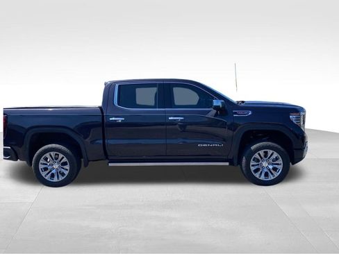 Used 2022 GMC Sierra 1500 Denali image 9