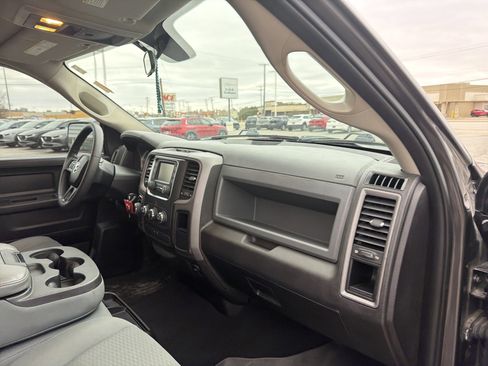 Used 2019 RAM 1500 Express image 47