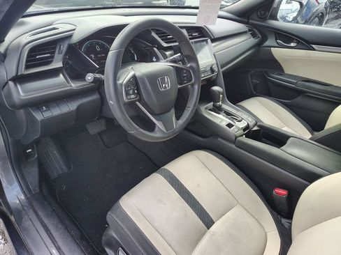 Used 2018 Honda Civic EX image 11