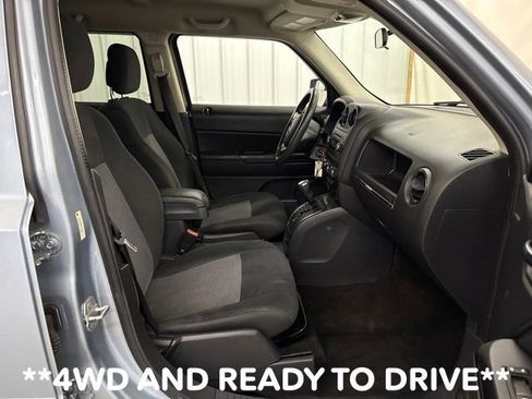 Used 2014 Jeep Patriot Sport w/ Power Value Group AWD/4WD image 16
