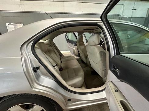 Used 2008 Ford Fusion SE FWD image 27