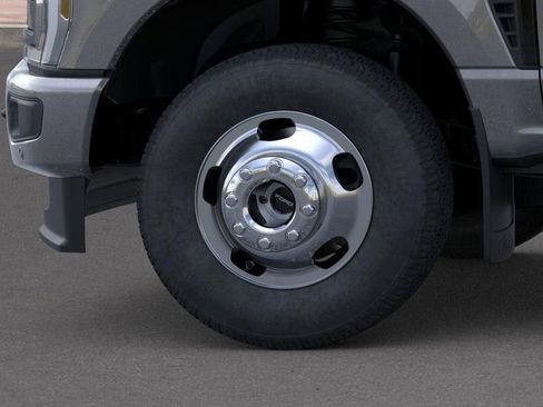 New 2026 Ford F350 Platinum image 19