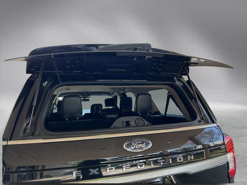 Used 2024 Ford Expedition Max XLT AWD/4WD image 43