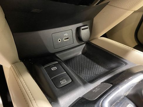 Used 2020 Nissan Rogue SL AWD/4WD image 27