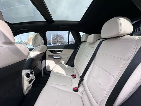 New 2026 Mercedes-Benz GLC 300 4MATIC image 21