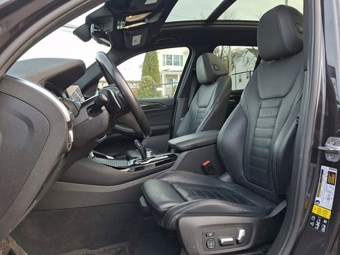 Used 2019 BMW X3 xDrive30i w/ Premium Package image 16