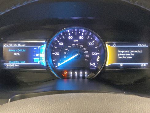 Used 2018 Ford Explorer XLT w/ Equipment Group 202A FWD image 23