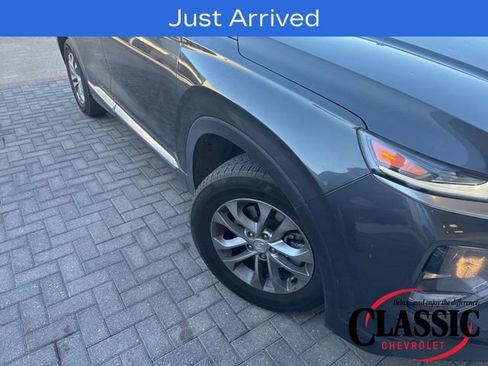Used 2019 Hyundai Santa Fe SE image 26