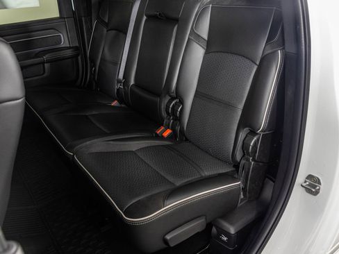 New 2026 RAM 3500 Laramie AWD/4WD image 37