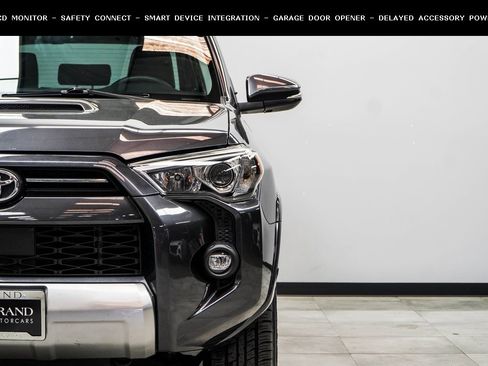 Used 2021 Toyota 4Runner TRD Off-Road Premium image 4