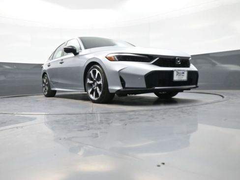 Used 2025 Honda Civic Sport Touring image 26