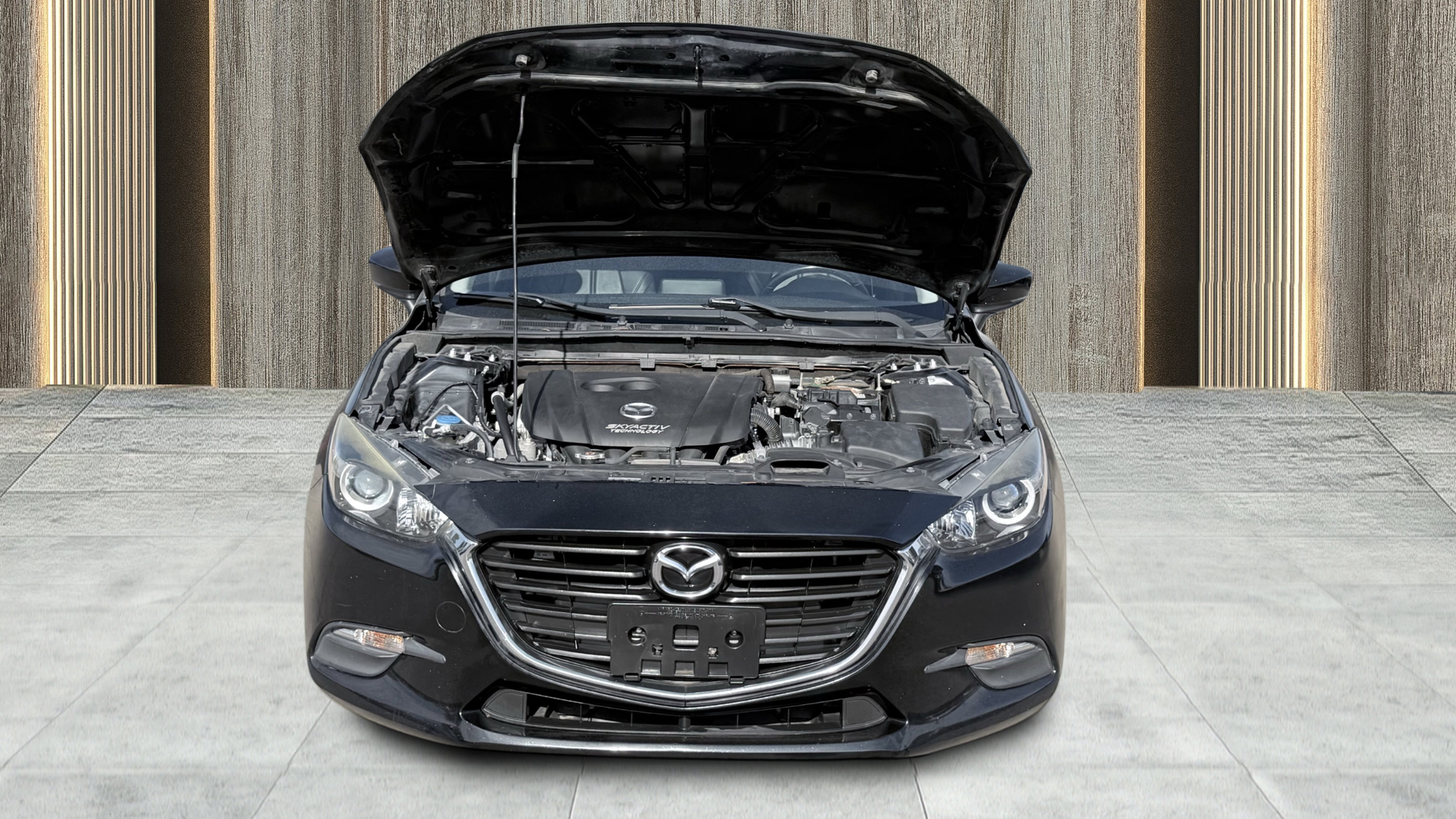 Used 2017 MAZDA MAZDA3 Touring FWD image 12