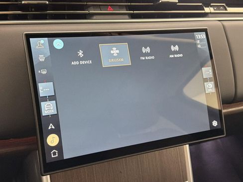 New 2026 Land Rover Range Rover SE image 18