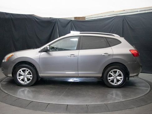 Used 2009 Nissan Rogue SL w/ Premium Pkg image 9