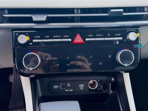 New 2026 Hyundai Tucson SEL FWD image 12
