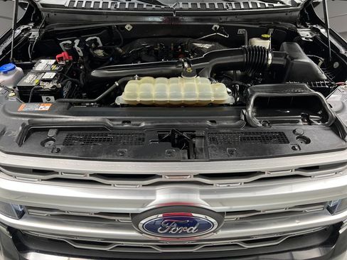 Used 2022 Ford Expedition Max Platinum AWD/4WD image 32