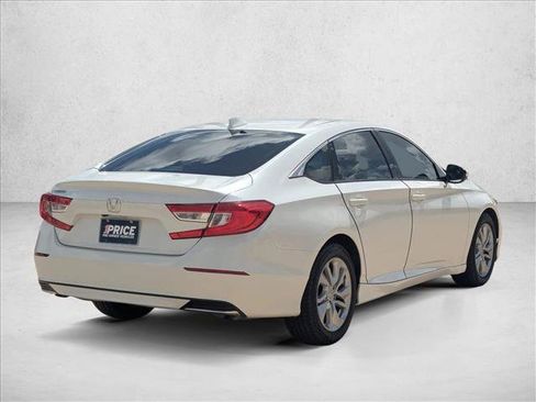 Used 2018 Honda Accord LX image 5