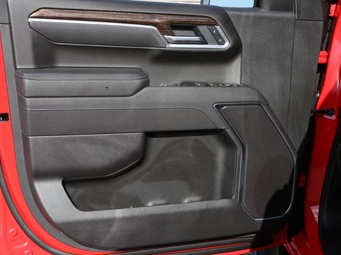 New 2026 GMC Sierra 1500 Elevation image 10