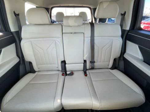 Used 2025 Hyundai Santa Fe SEL image 40