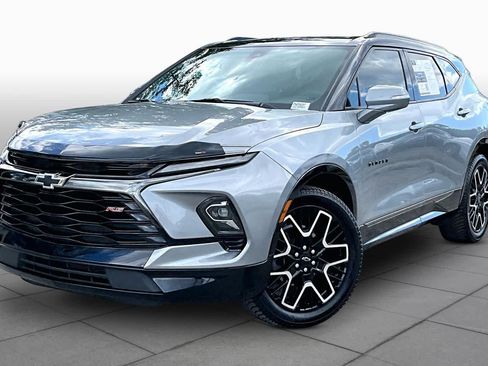 Used 2023 Chevrolet Blazer RS w/ Enhanced Convenience Package FWD image 1