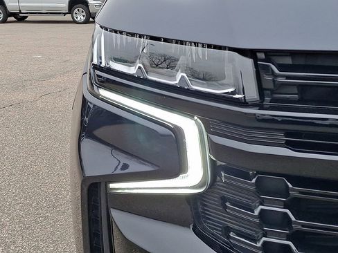 Used 2023 Chevrolet Tahoe Z71 w/ Z71 Off-Road Package image 12