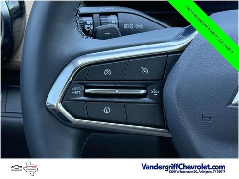 New 2026 Chevrolet Equinox ACTIV w/ Convenience Package III FWD image 12