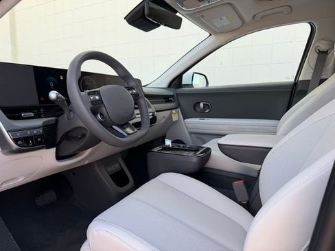 New 2026 Hyundai Ioniq 5 Limited image 4