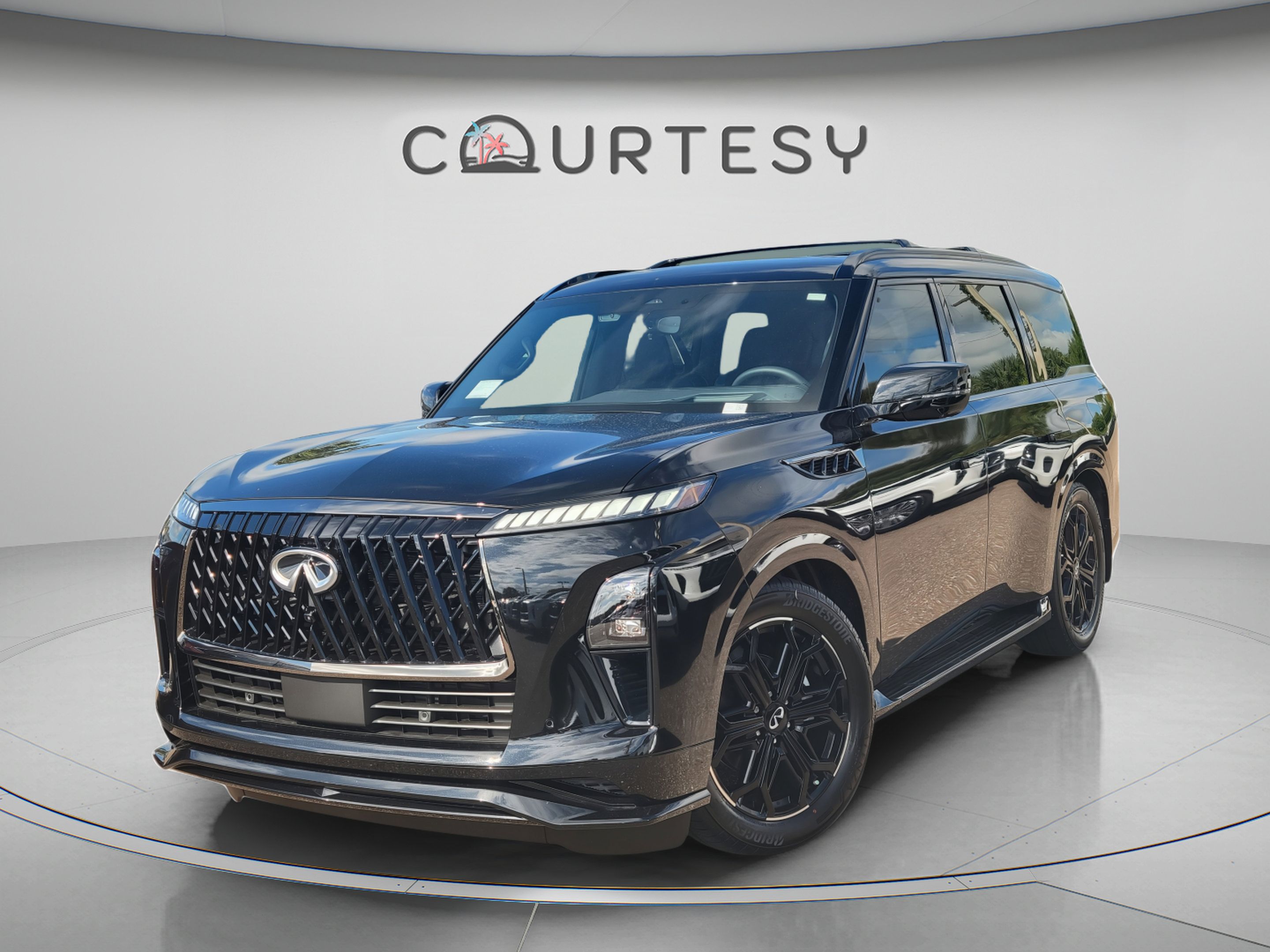 Certified 2026 INFINITI QX80 4WD w/ Sport Exterior Package image 1