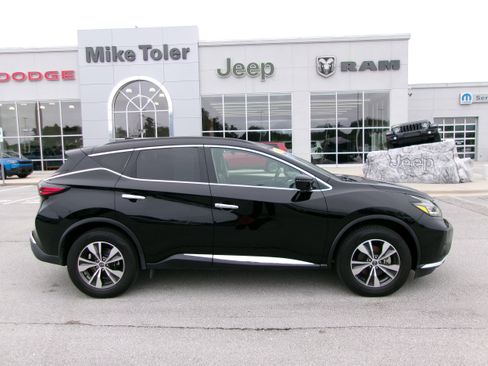 Used 2023 Nissan Murano SV AWD/4WD image 5
